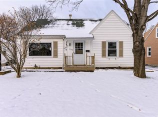 352 Spencer Rd, Rochester, NY 14609