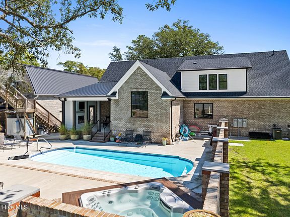 5th image of 1853 Turkey Trap Road SW