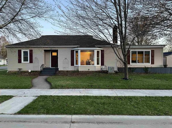 1440 OAK STREET, Wisconsin Rapids, WI 54494