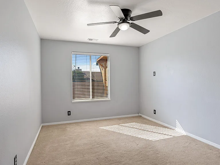 1509 W 750th St N #4 — Photo 18