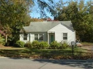 16 Old Grove Rd, Greenville, SC 29605