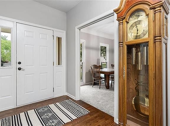 5th image of 15406 Horton Ln
