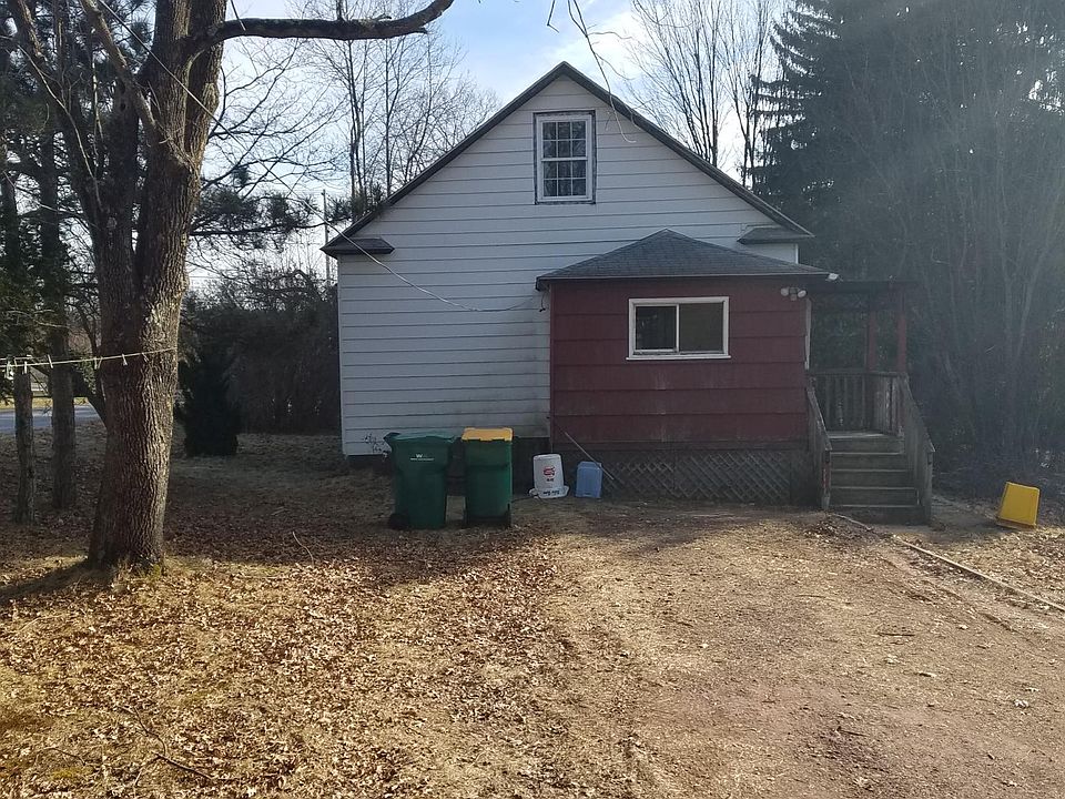 2nd image of 261 S Main Rd
