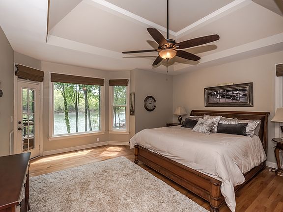 4th image of 115 Chinook Ln