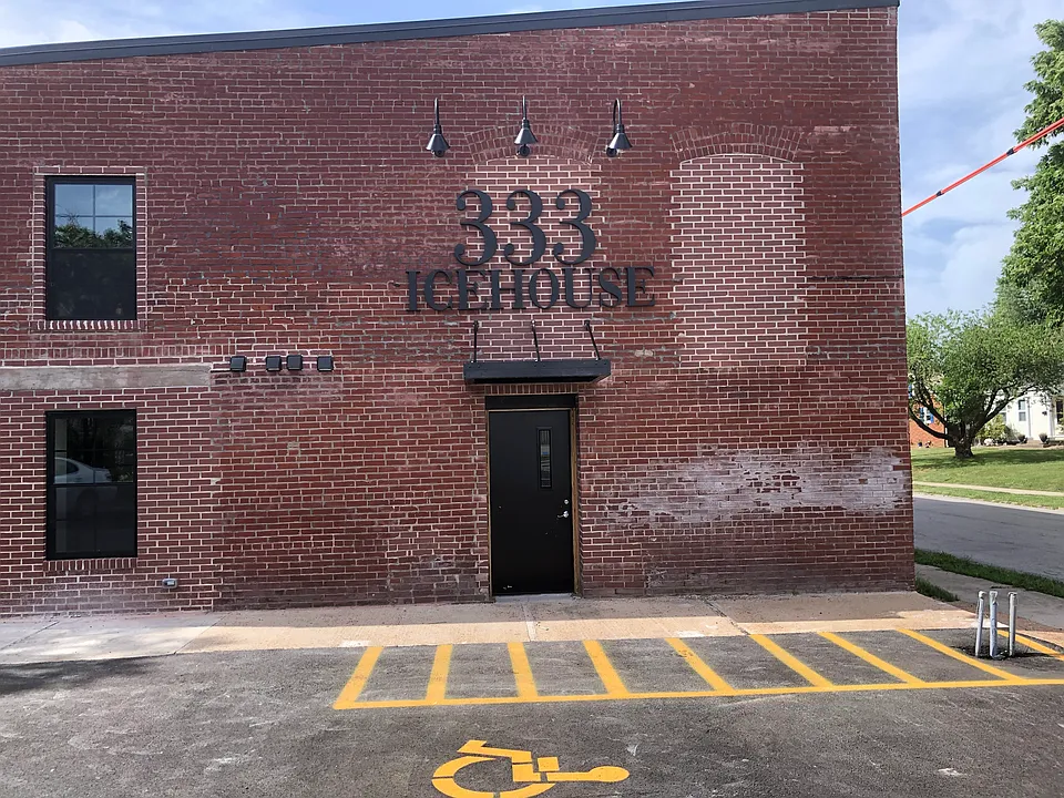 333 S Kansas St #201