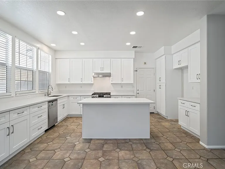 26580 Brickenridge Cir — Photo 5