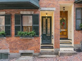 121 Pinckney St, Boston, MA 02114