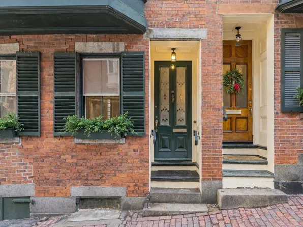 121 Pinckney St, Boston, MA 02114