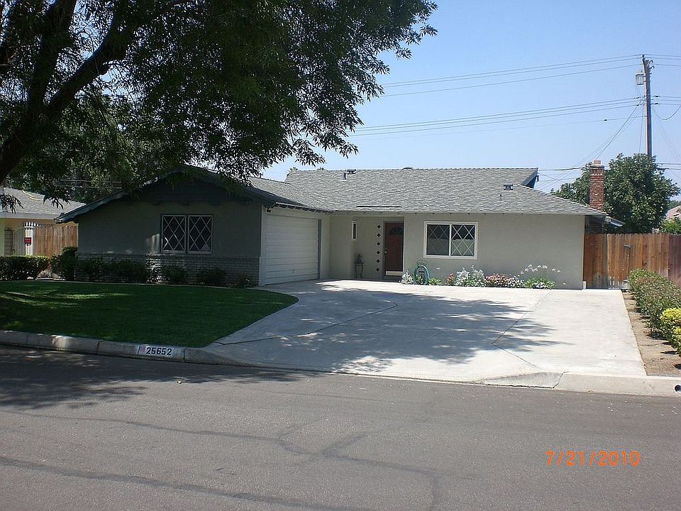 1st image of 25652 Mead St