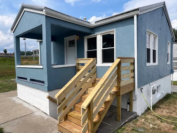 415 Market St, Fairmont, WV 26554