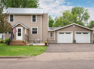 608 N Grove St, Chippewa Falls, WI 54729