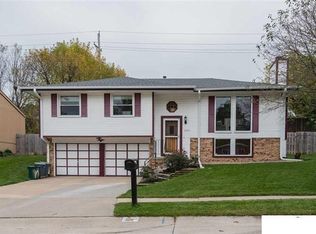 13105 Patrick Cir, Omaha, NE 68164