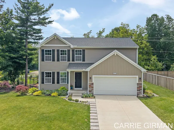 13772 Deer Creek Dr, South Haven, MI 49090