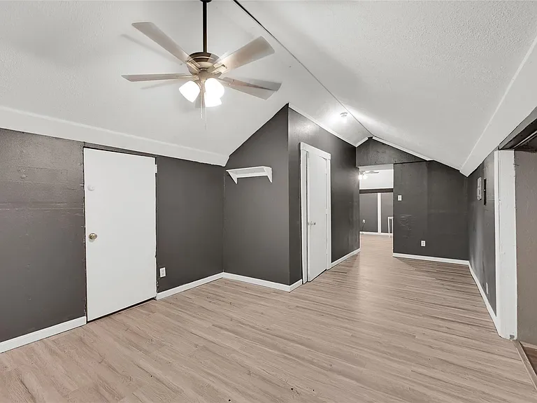 310 N Rockisland St #1 — Photo 7