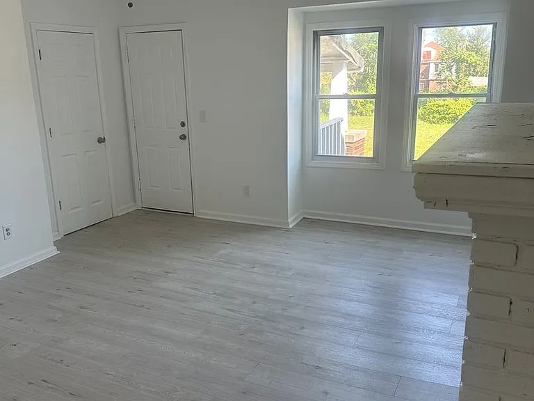 3005 Pasadena St — Photo 17