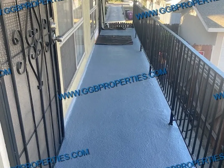549 Nebraska Ave — Photo 4