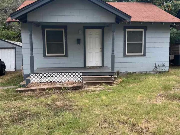 717 N Ash St, Ponca City, OK 74601