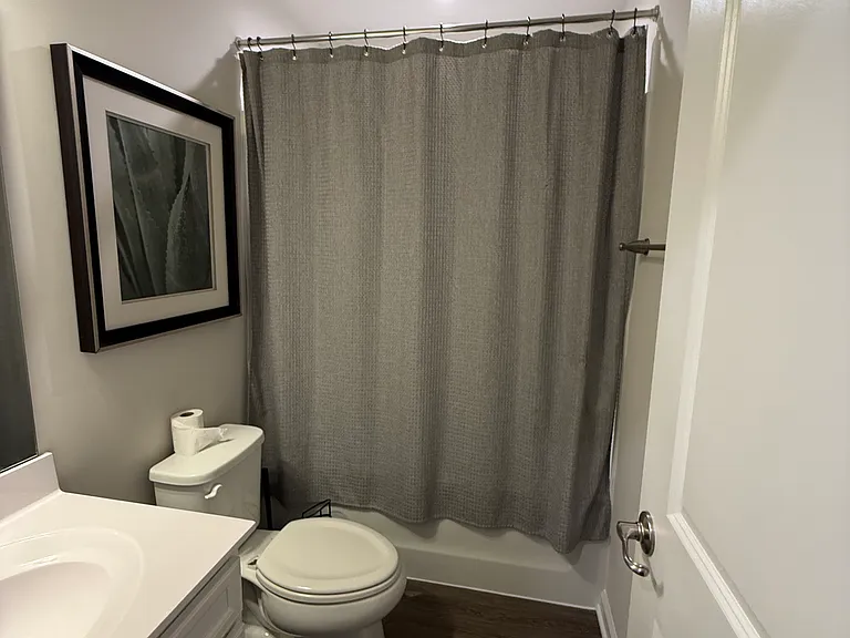 4104 Riverside Dr — Photo 7