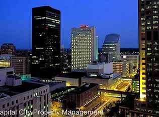 700 Grand Ave #3303, Des Moines, IA 50309