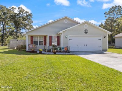 515 Blackberry Court, Hubert, NC, 28539