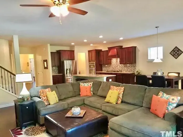 1284 Magnolia Row Trl — Photo 11