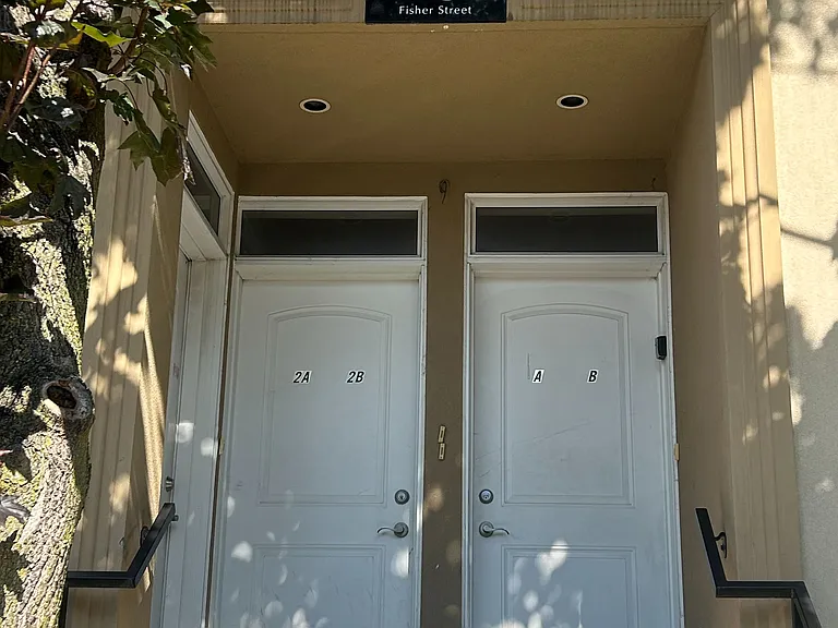 13 Fisher St #B — Photo 5
