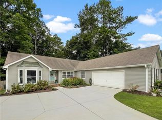 4225 Mabry Rd NE, Marietta, GA 30075