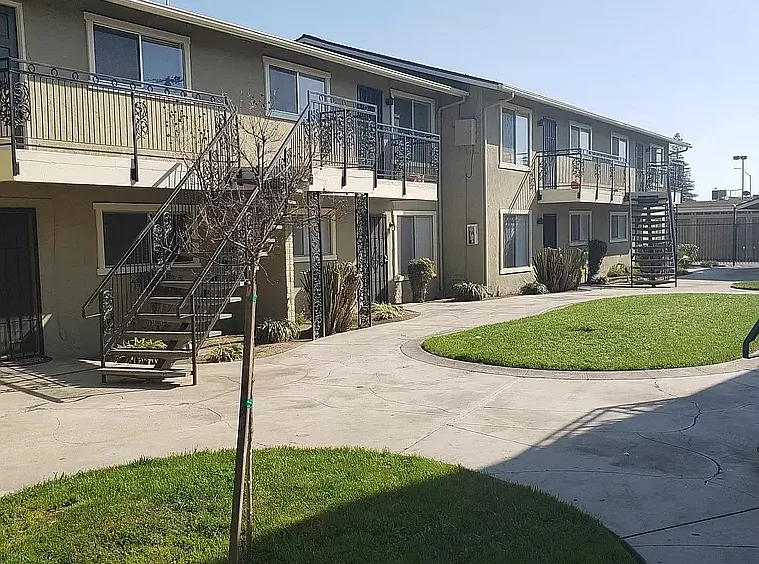 4232 E Dayton Ave #208 — Photo 1