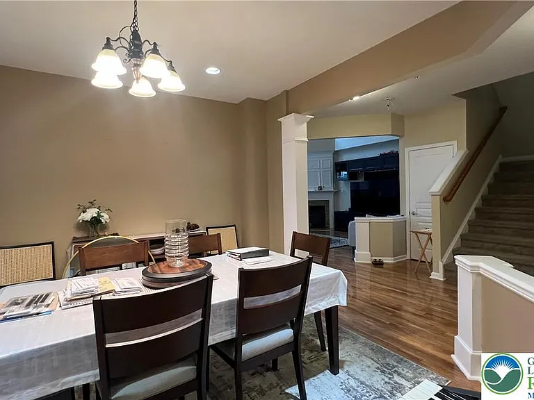 8536 Mayfair Ct — Photo 14