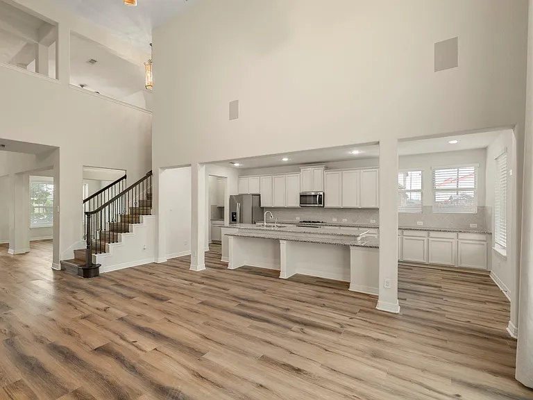9439 Peralta Creek Ct — Photo 10