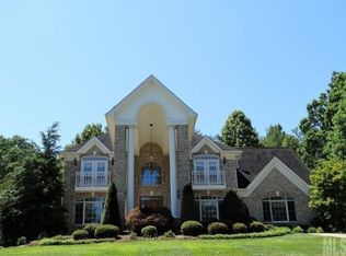 510 Stonecroft Ct SE, Lenoir, NC 28645