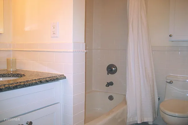 Rented by Corcoran | media 19