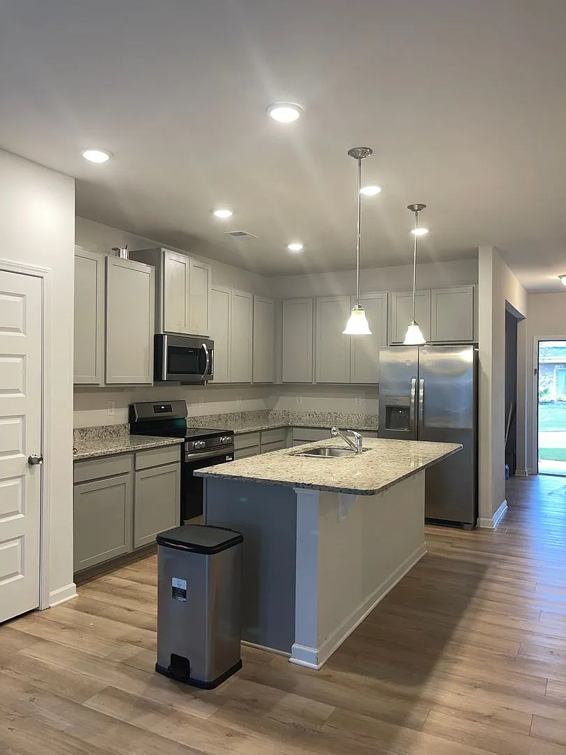 Great 3 Bed 2 Bath Brick Ranch in Brand New Community! — Photo 3