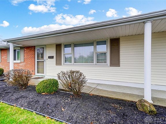 5th image of 3017 Sherwood Park Dr