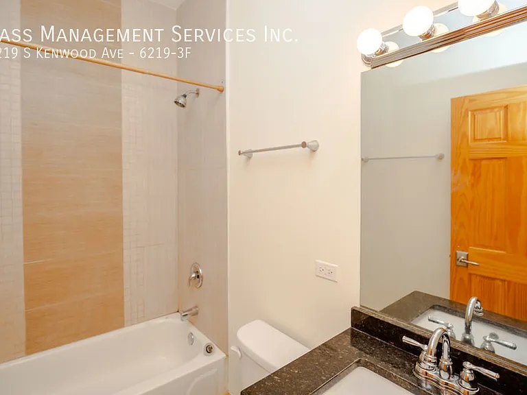 6219 S Kenwood Ave #3F — Photo 7