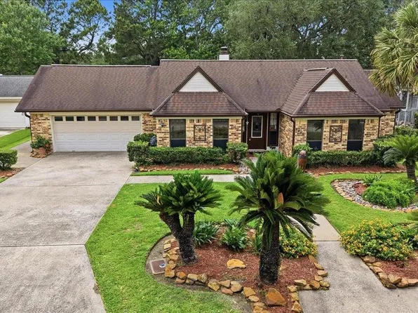 4350 Pebble Beach Dr, Beaumont, TX 77707