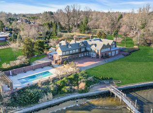 66A W River Rd, Rumson, NJ 07760