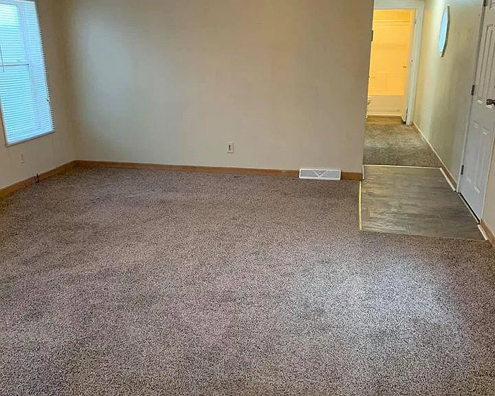 Summit Village — Photo 31