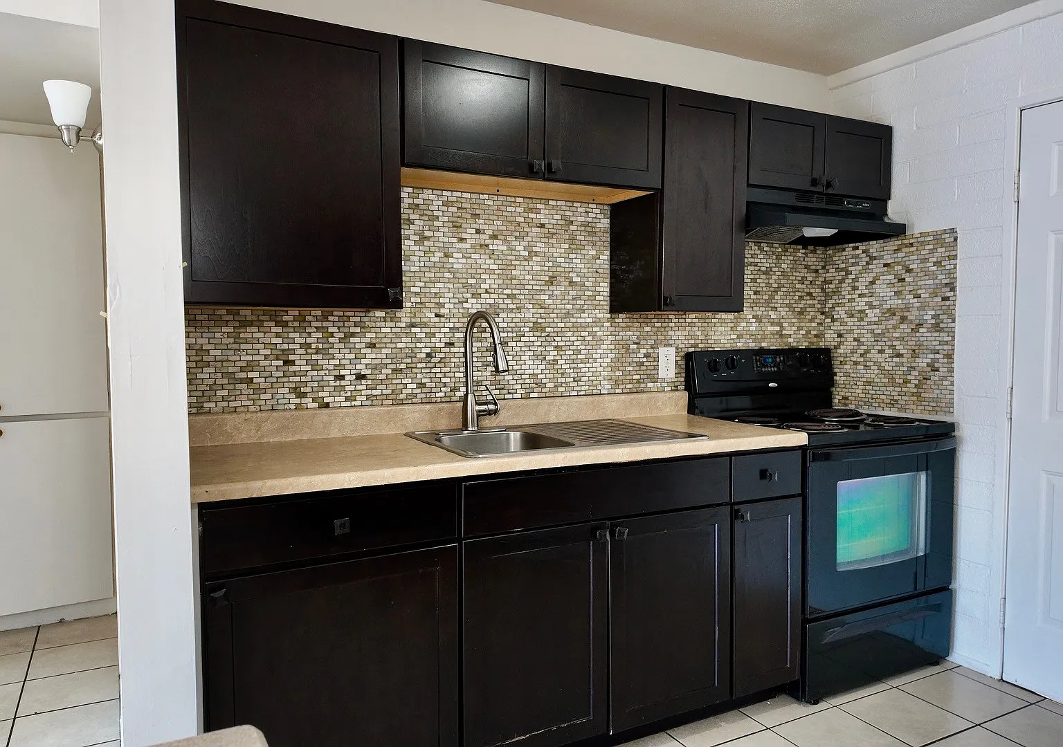 1 bed, 600 sqft, $1,095 — Photo 3