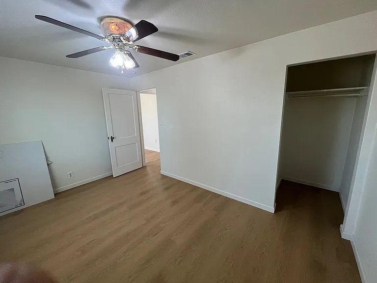 18267 Canyon Rd — Photo 11