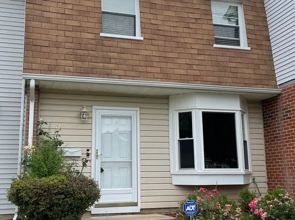 14646 Ponderosa Ct, Woodbridge, VA 22191