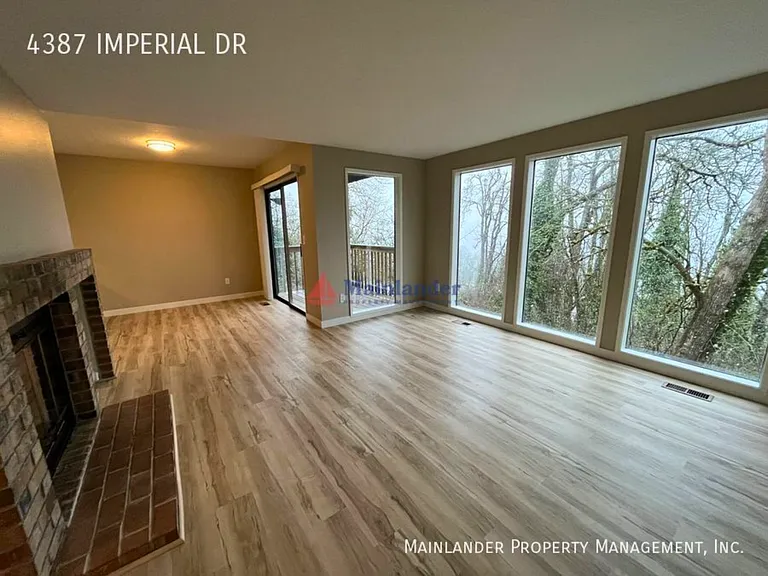 4387 Imperial Dr — Photo 8