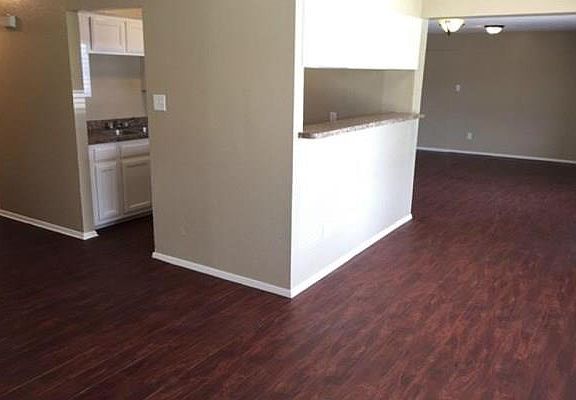 3rd image of 2962 McKinley Ave