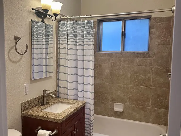 3257 Daisy St — Photo 8