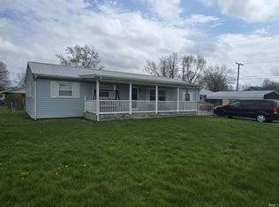 619 W 9th St, Jonesboro, IN 46938