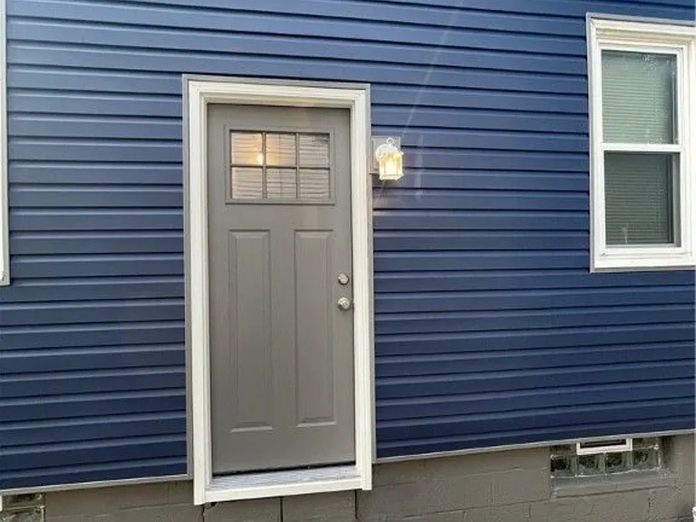 320 Winckles St — Photo 6