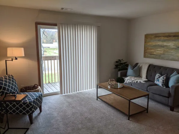 Pines West Apartments