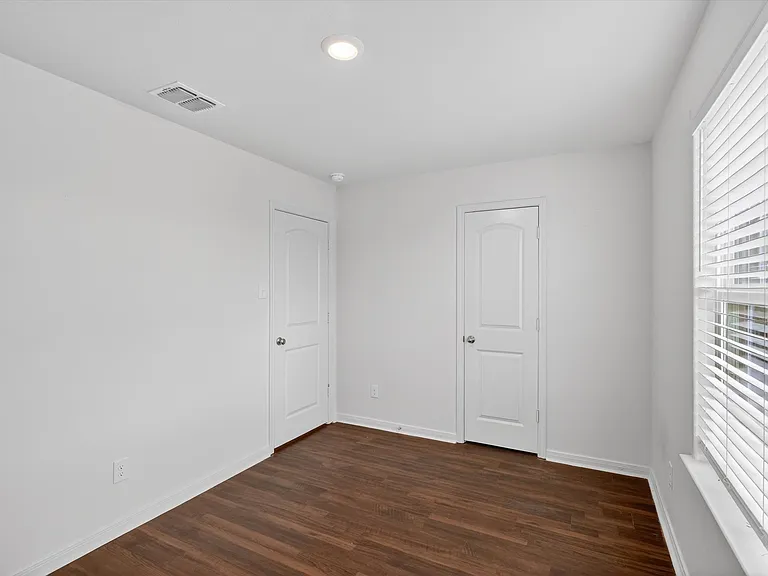 3819 Leighton Hbr — Photo 16