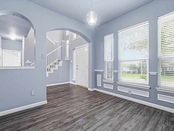 5th image of 4545 Ridgepointe Dr