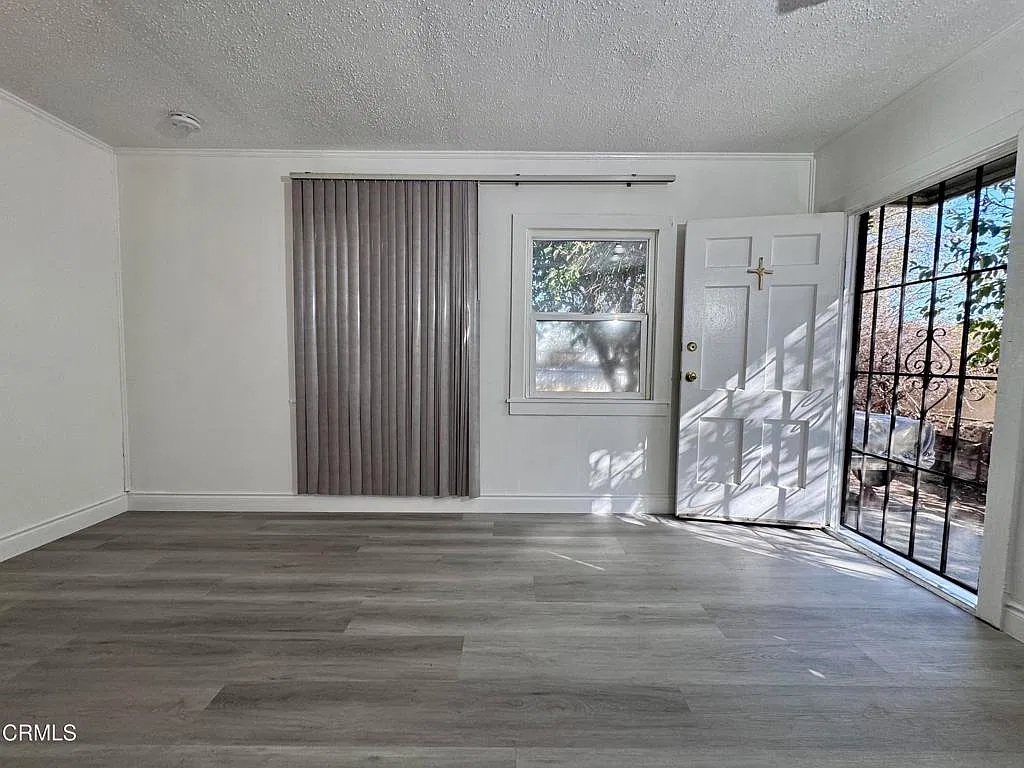 2 bed, 1.0 bath, 750 sqft, $2,500 — Photo 3